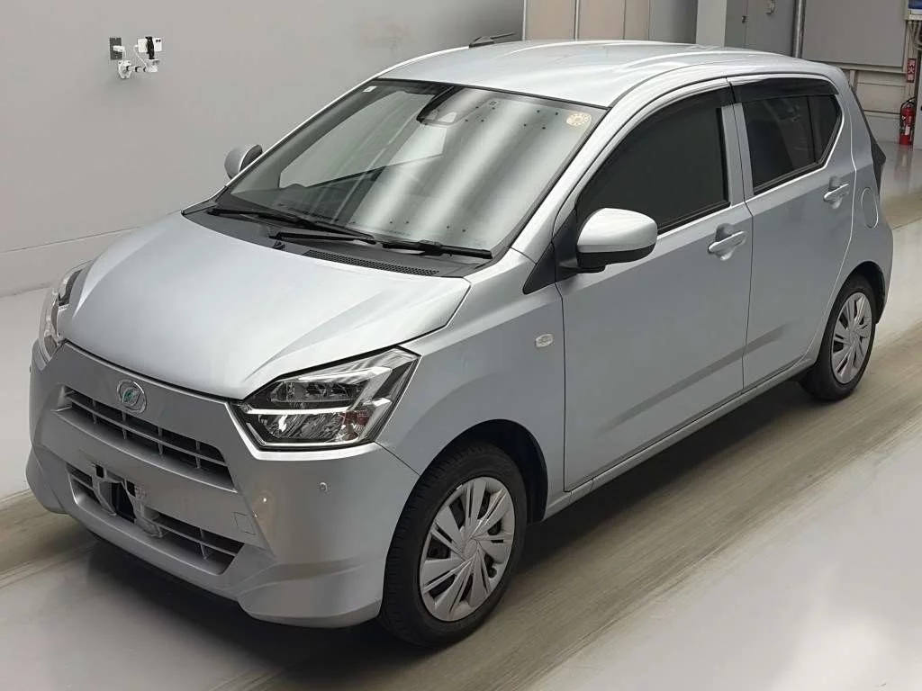 Daihatsu Mira e:S LA350S 2021